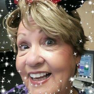 Meet your Posher, Pamela